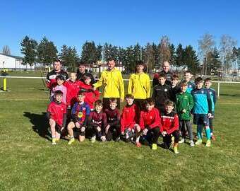 fb_69d77776e0917.jpg
